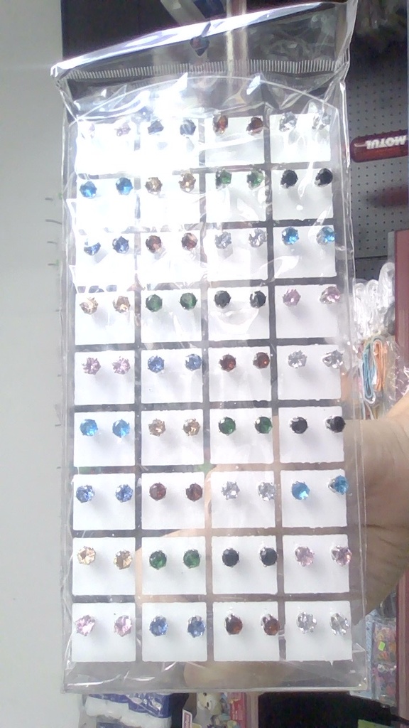 ARETES PAQUETE SURTIDO 36PARES