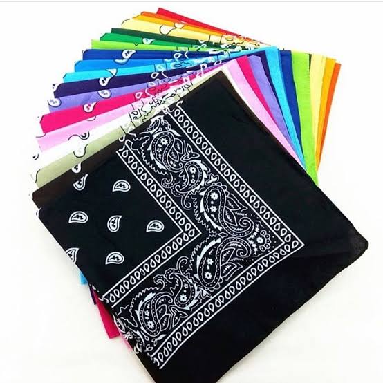 PAÑOLETA DE COLORES