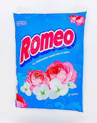 DETERGENTE ROMEO 9KG